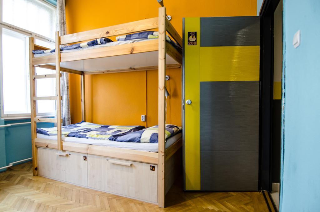 Goodmo House Hostel Будапеща Екстериор снимка