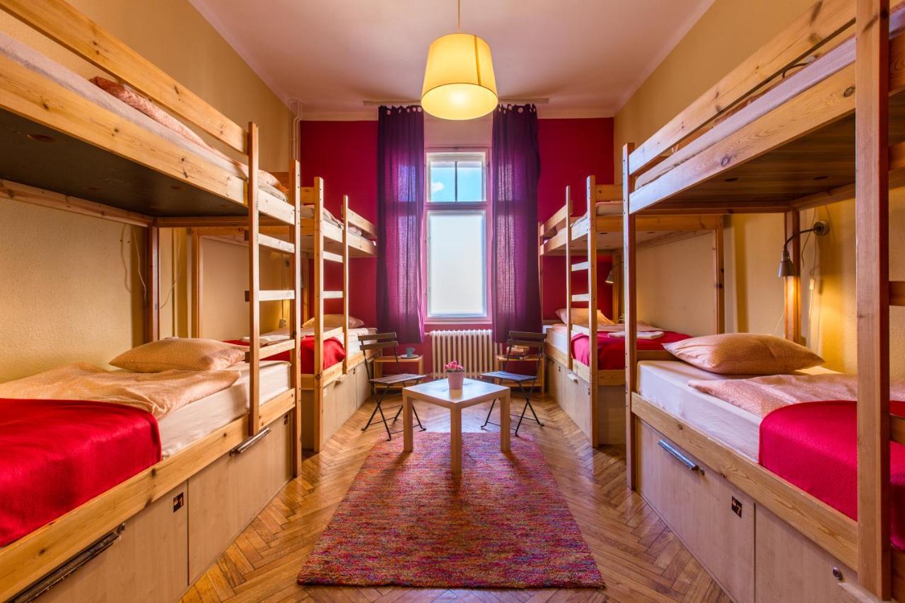 Goodmo House Hostel Будапеща Екстериор снимка